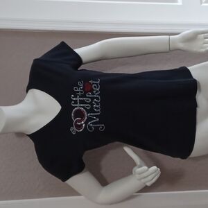 - Woman shirt
